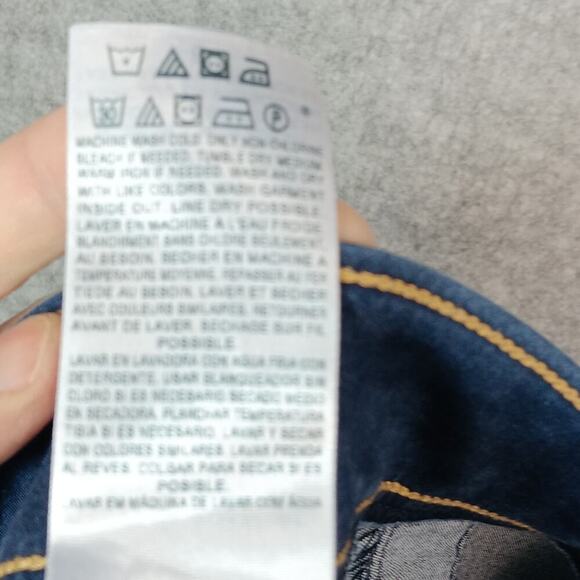 Levis Denizen Modern Pull On Crop Midrise Dark Wash 29 x 25​ - Picture 14 of 15